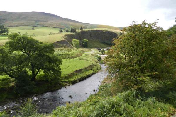 Bellhagg, River Ashop from Snake Pass Road