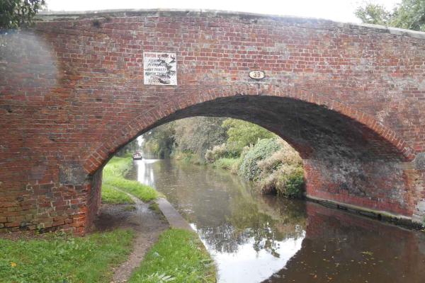 Barton under Needwood, Trent and Mersey Canal
