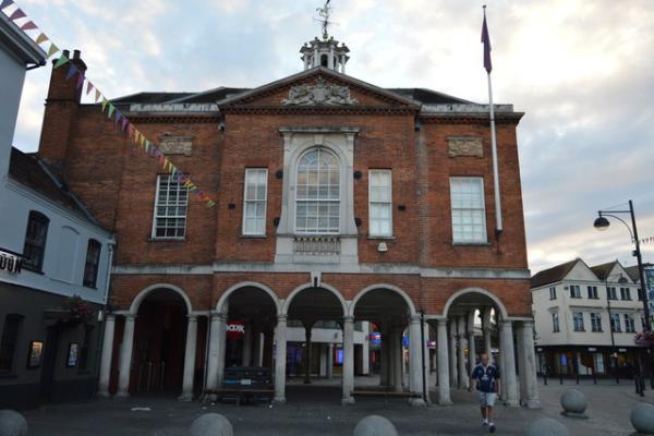 High Wycombe, Guildhall