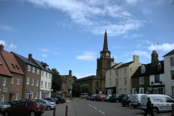 Daventry, Market Square and Holy Cross Church