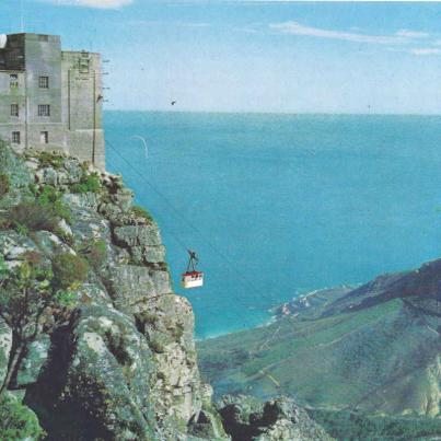 Lions Head en kabelkar vanaf Tafelberg