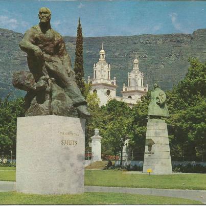 Kaapstad, Standbeelde Jan Smuts &amp; Bartholomeus Dias met agter T