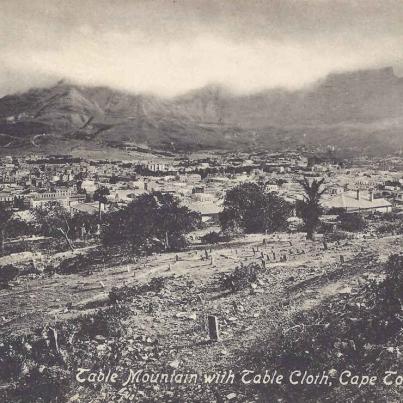 Table Mountain with table cloth, Cape Town
