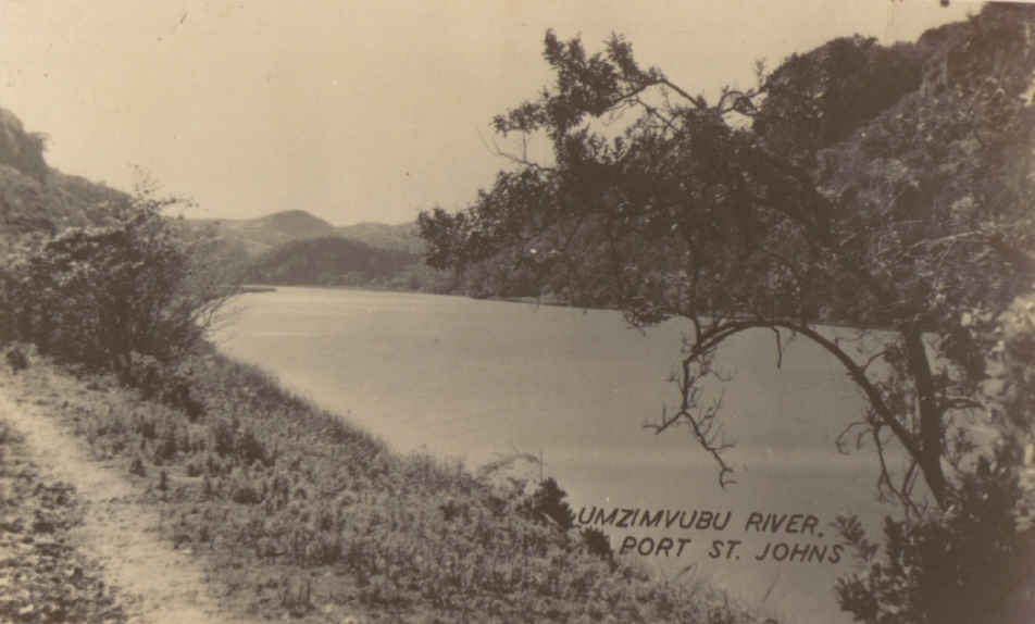 Port St Johns - The river3