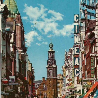 Amsterdam, Reguliersbreestraat met gezicht op Munttoren