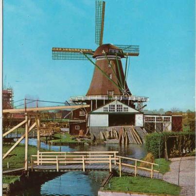 Holland, Molenland (Land of windmills)